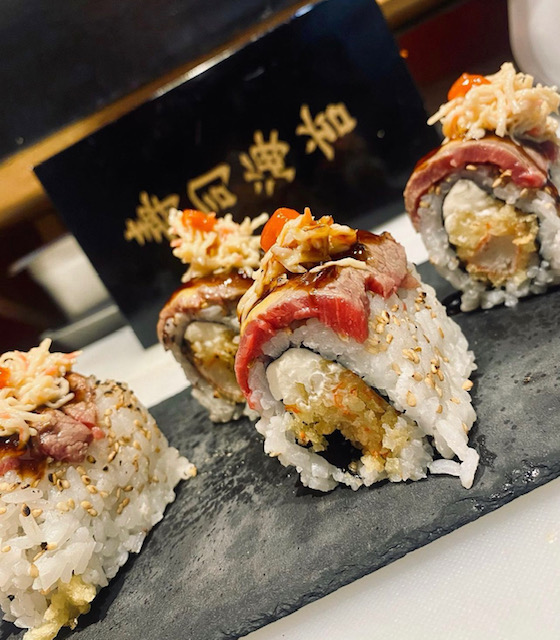 sushi rolls